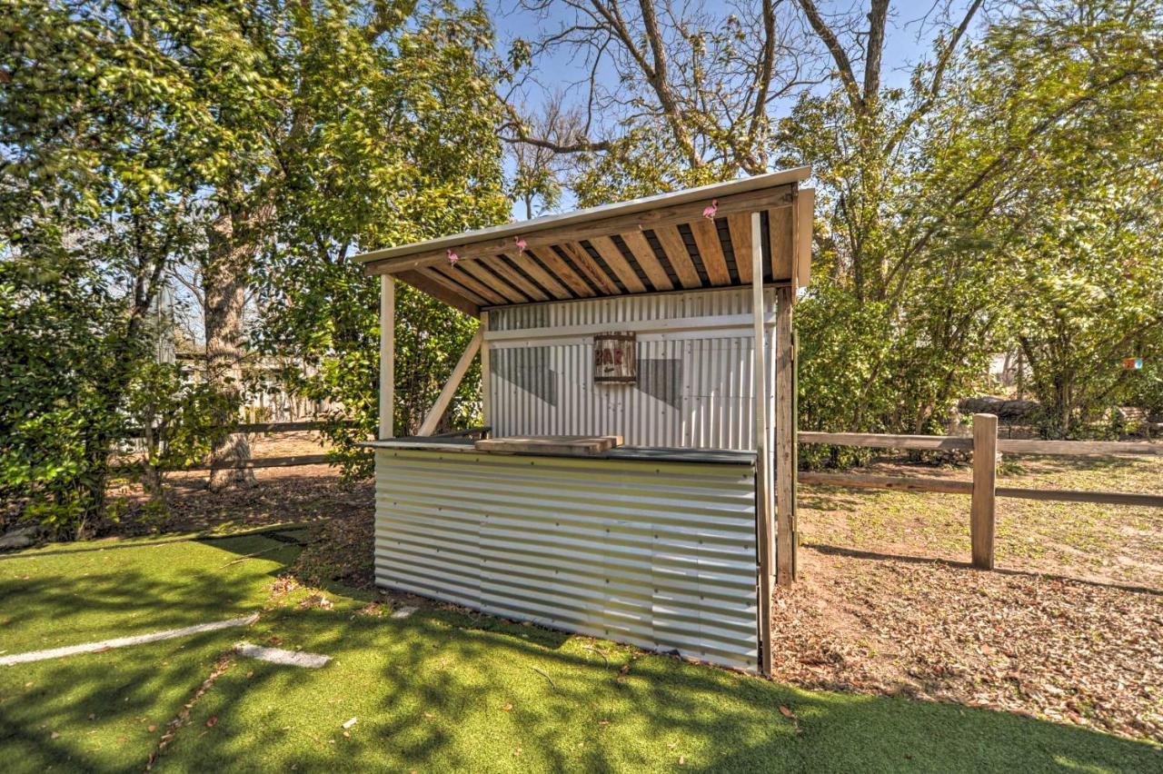פרדריקסברג The Barn Texas Wine Country Vacation Rental מראה חיצוני תמונה