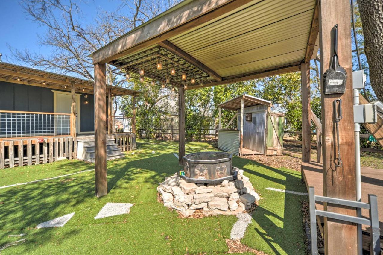 פרדריקסברג The Barn Texas Wine Country Vacation Rental מראה חיצוני תמונה